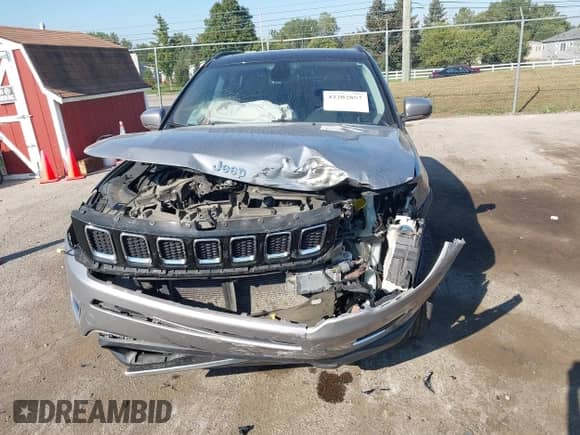 2019 Jeep Compass Limited with VIN 3C4NJDCB9KT843224, listed as a IAAI auction lot 43202857 with 106,888 mi miles and . Bid and sale history available at DreamBid. Image 12.