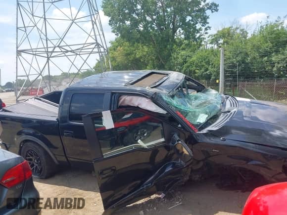 2013 Ford F-150 XL с VIN 1FTFW1ET3DFB34215, выставлен на аукционе IAAI как лот 42646918 с пробегом 142 701 миль миль и . История ставок и продаж доступна на DreamBid. Изображение 14.