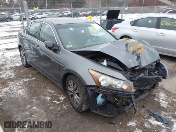 2012 Honda Accord EX z VIN 1HGCP2E73CA091050, wystawiony jako IAAI lot #41316276 z przebiegiem 127 215 mil mil oraz . Historia ofert i sprzedaży dostępna na DreamBid. Obrazek 1.