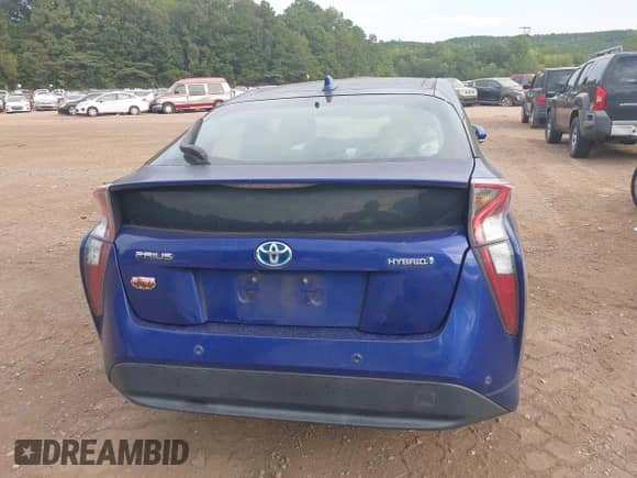 2016 Toyota Prius Four z VIN JTDKARFU6G3521608, wystawiony jako IAAI lot #43132206 z przebiegiem 205 773 mil mil oraz . Historia ofert i sprzedaży dostępna na DreamBid. Obrazek 16.