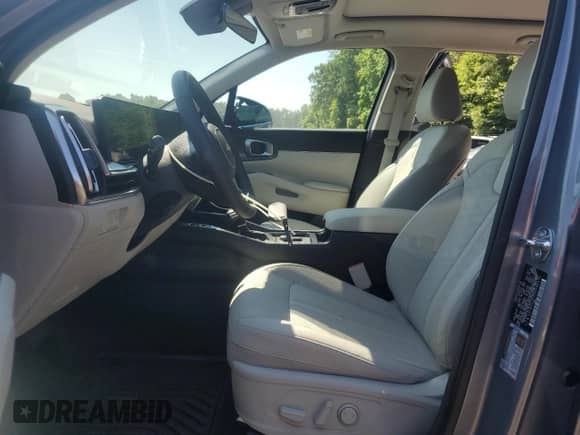 2025 Kia Sorento EX с VIN 5XYRH4JFXSG386370, выставлен на аукционе Copart как лот 63491645 с пробегом 1 442 миль миль и Списание • Salvage title. История ставок и продаж доступна на DreamBid. Изображение 7.