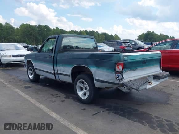 1993 Chevrolet S-10 X96 с VIN 1GCCS14R3P0154735, выставлен на аукционе IAAI как лот 43297654 с пробегом 396 229 миль миль и . История ставок и продаж доступна на DreamBid. Изображение 3.