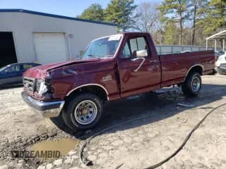 1989 Ford F-150 z VIN 1FTDF15Y6KNA22210, wystawiony jako Copart lot #44724685 z przebiegiem 50 009 mil mil oraz Szkoda całkowita • Salvage title. Historia ofert i sprzedaży dostępna na DreamBid. Obrazek 1.