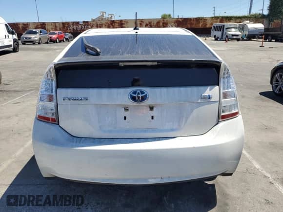 2011 Toyota Prius II with VIN JTDKN3DU6B0260480, listed as a Copart auction lot 63123005 with 128,095 mi miles and Salvage title. Bid and sale history available at DreamBid. Image 6.