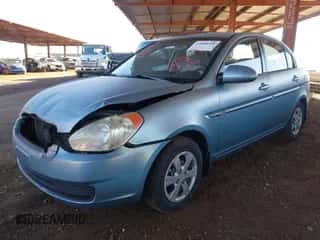 2009 Hyundai Accent Auto GLS z VIN KMHCN46C89U302449, wystawiony jako IAAI lot #43484601 z przebiegiem 95 366 mil mil oraz . Historia ofert i sprzedaży dostępna na DreamBid. Obrazek 2.