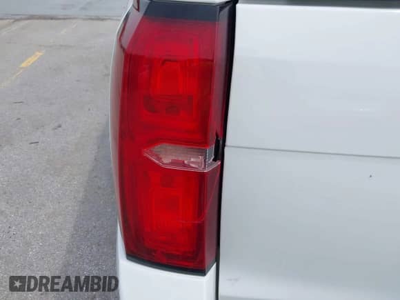 2015 Chevrolet Suburban с VIN 1GNSK5EC8FR162957, выставлен на аукционе IAAI как лот 42419837 с пробегом 73 573 миль миль и . История ставок и продаж доступна на DreamBid. Изображение 18.