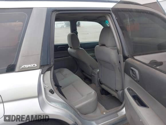 2004 Subaru Forester X с VIN JF1SG636X4G719704, выставлен на аукционе IAAI как лот 43429473 с пробегом 201 951 миль миль и . История ставок и продаж доступна на DreamBid. Изображение 8.