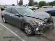 2011 Honda Accord EX z VIN 1HGCP3F71BA015975, wystawiony jako Copart lot #59851885 z przebiegiem 124 457 mil mil oraz Szkoda całkowita • Salvage title. Historia ofert i sprzedaży dostępna na DreamBid. Obrazek 4.