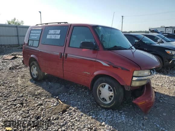 2000 Chevrolet Astro Cargo YF7 с VIN 1GBDM19W1YB138928, выставлен на аукционе Copart как лот 61247025 с пробегом 369 927 миль миль и Списание • Salvage title. История ставок и продаж доступна на DreamBid. Изображение 4.
