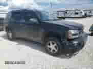 2002 Chevrolet TrailBlazer LS с VIN 1GNDS13S122151930, выставлен на аукционе Copart как лот 68305015 с пробегом 270 768 миль миль и На запчасти • Non repairable. История ставок и продаж доступна на DreamBid. Изображение 4.