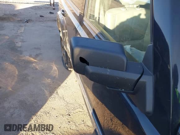 2007 Jeep Commander Limited с VIN 1J8HG58P57C621538, выставлен на аукционе IAAI как лот 41433752 с пробегом 180 844 миль миль и . История ставок и продаж доступна на DreamBid. Изображение 12.