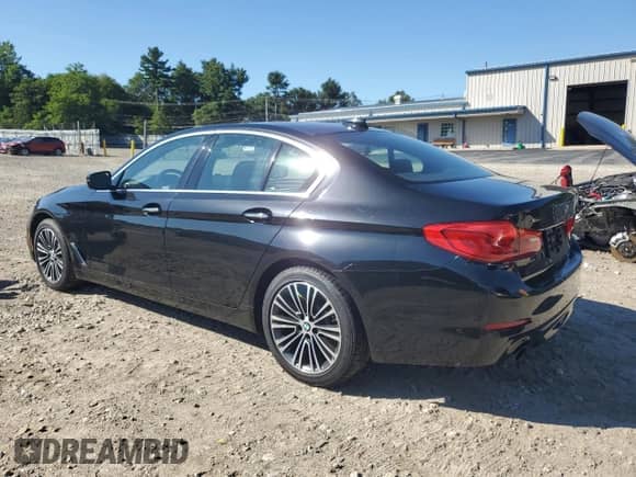2017 BMW 5 Series 530i xDrive z VIN WBAJA7C33HG903484, wystawiony jako Copart lot #69349245 z przebiegiem 194 360 mil mil oraz Szkoda całkowita • Salvage title. Historia ofert i sprzedaży dostępna na DreamBid. Obrazek 2.