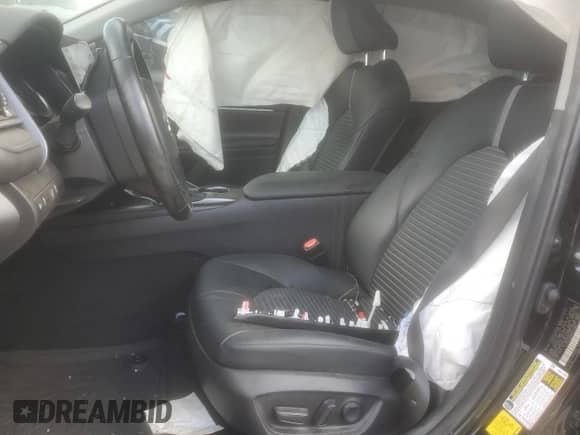 2023 Toyota Camry SE z VIN 4T1G11AK9PU742963, wystawiony jako Copart lot #82160895 z przebiegiem 83 141 mil mil oraz Szkoda całkowita • Salvage title. Historia ofert i sprzedaży dostępna na DreamBid. Obrazek 7.