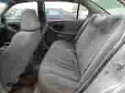 2005 Chevrolet Malibu Classic z VIN 1G1ND52F85M210525, wystawiony jako Copart lot #55685335 z przebiegiem 311 638 mil mil oraz Szkoda całkowita • Salvage title. Historia ofert i sprzedaży dostępna na DreamBid. Obrazek 10.