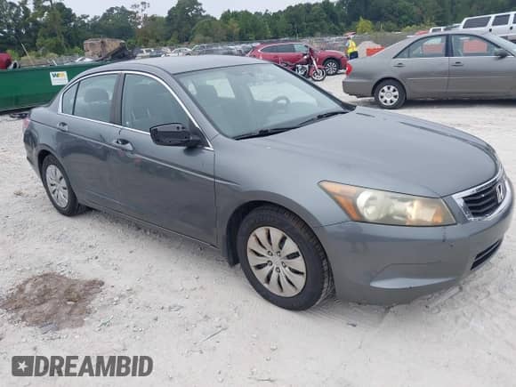 2008 Honda Accord LX с VIN 1HGCP26328A155646, выставлен на аукционе IAAI как лот 43285991 с пробегом 227 583 миль миль и . История ставок и продаж доступна на DreamBid. Изображение 1.