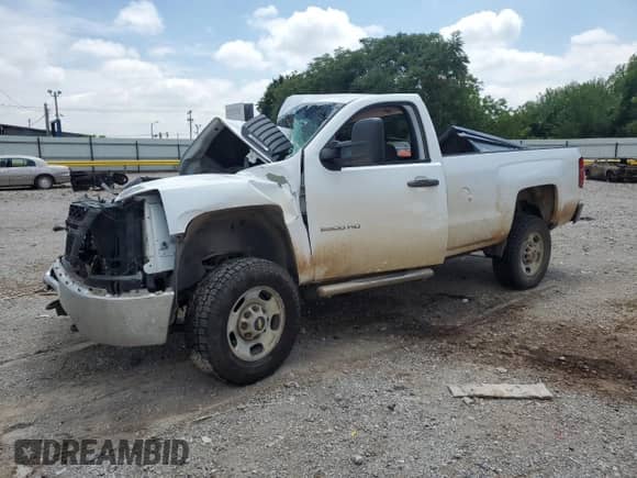 2012 Chevrolet Silverado 2500HD Work Truck z VIN 1GB0CVCG0CF102966, wystawiony jako Copart lot #59737985 z przebiegiem Nie podano mil oraz Szkoda całkowita • Salvage title. Historia ofert i sprzedaży dostępna na DreamBid. Obrazek 1.