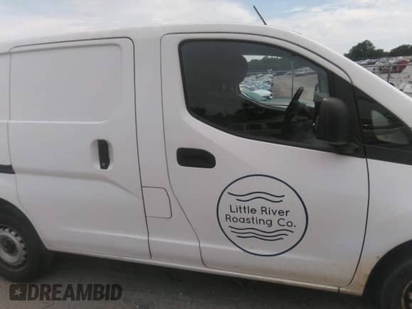 2015 Chevrolet City Express Cargo LT with VIN 3N63M0ZN8FK717132, listed as a IAAI auction lot 42473711 with 188,322 mi miles and . Bid and sale history available at DreamBid. Image 13.