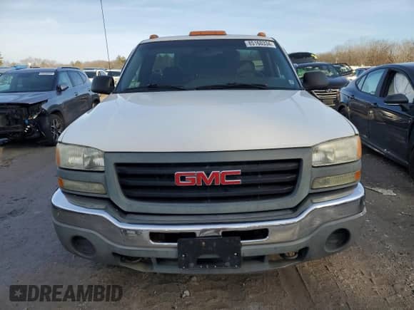 2003 GMC Sierra 1500 SLE с VIN 1GTEC14VX3Z224885, выставлен на аукционе Copart как лот 85160334 с пробегом 202 221 миль миль и Чистый • Clean title. История ставок и продаж доступна на DreamBid. Изображение 5.