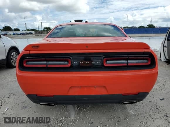 2021 Dodge Challenger SXT с VIN 2C3CDZAG2MH638239, выставлен на аукционе Copart как лот 83863365 с пробегом 39 127 миль миль и На запчасти • Non repairable. История ставок и продаж доступна на DreamBid. Изображение 6.