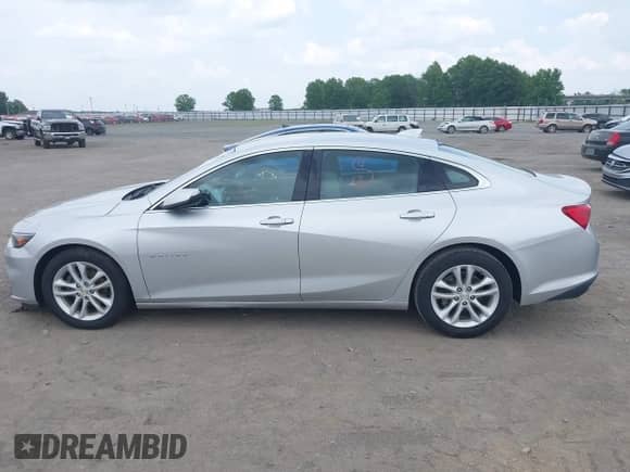 2018 Chevrolet Malibu Hybrid с VIN 1G1ZF5SU5JF285806, выставлен на аукционе IAAI как лот 42449160 с пробегом 190 314 миль миль и . История ставок и продаж доступна на DreamBid. Изображение 14.