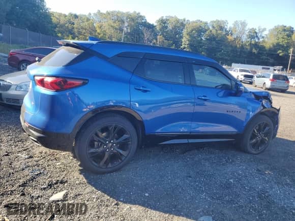 2019 Chevrolet Blazer RS с VIN 3GNKBJRS4KS571068, выставлен на аукционе Copart как лот 85670165 с пробегом 144 960 миль миль и Списание • Salvage title. История ставок и продаж доступна на DreamBid. Изображение 3.