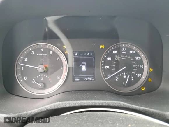 2018 Hyundai Tucson SE с VIN KM8J2CA40JU752806, выставлен на аукционе Copart как лот 67659425 с пробегом 132 256 миль миль и Списание • Salvage title. История ставок и продаж доступна на DreamBid. Изображение 9.