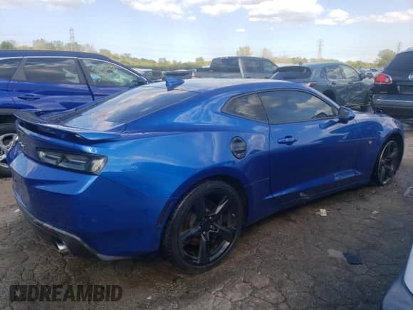 2016 Chevrolet Camaro 1SS z VIN 1G1FF1R73G0179099, wystawiony jako Copart lot #73005104 z przebiegiem 61 203 mil mil oraz Szkoda całkowita • Salvage title. Historia ofert i sprzedaży dostępna na DreamBid. Obrazek 3.