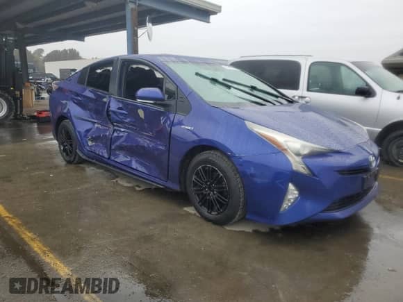 2016 Toyota Prius Two with VIN JTDKBRFU6G3525736, listed as a Copart auction lot 43402195 with 355,519 mi miles and Salvage title. Bid and sale history available at DreamBid. Image 4.