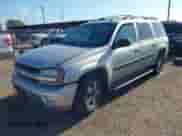 2005 Chevrolet TrailBlazer LT with VIN 1GNES16S856189877, listed as a IAAI auction lot 43097451 with 253,764 mi miles and . Bid and sale history available at DreamBid. Image 2.