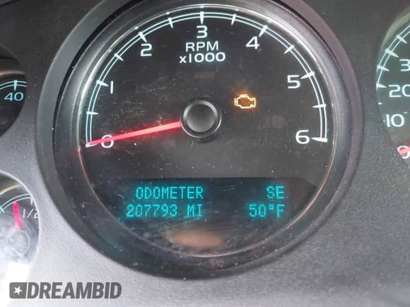 2013 Chevrolet Suburban LS с VIN 1GNSKHE79DR315783, выставлен на аукционе IAAI как лот 43155088 с пробегом 207 793 миль миль и . История ставок и продаж доступна на DreamBid. Изображение 15.