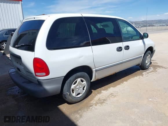 1997 Dodge Caravan с VIN 2B4FP2534VR419791, выставлен на аукционе IAAI как лот 42111019 с пробегом 274 426 миль миль и . История ставок и продаж доступна на DreamBid. Изображение 4.