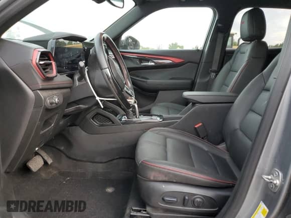 2024 Chevrolet TrailBlazer RS with VIN KL79MTSL2RB180696, listed as a Copart auction lot 84775715 with 25,924 mi miles and Clean title. Bid and sale history available at DreamBid. Image 7.