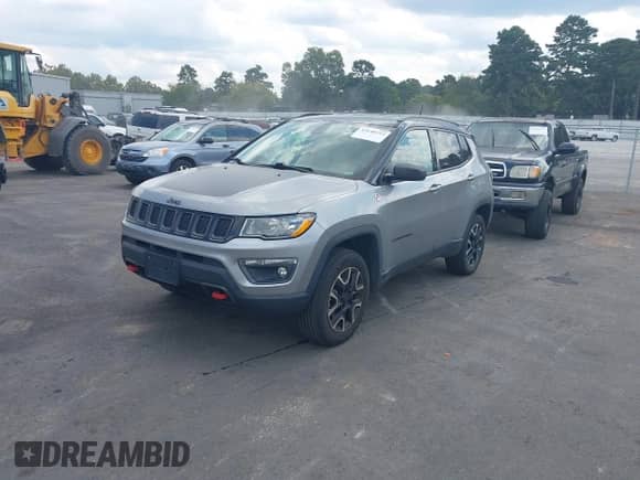 2020 Jeep Compass Trailhawk с VIN 3C4NJDDB1LT208188, выставлен на аукционе IAAI как лот 43148353 с пробегом 91 082 миль миль и . История ставок и продаж доступна на DreamBid. Изображение 17.
