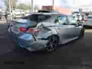 2019 Toyota Camry SE z VIN 4T1B11HKXKU835077, wystawiony jako IAAI lot #43440382 z przebiegiem 48 207 mil mil oraz . Historia ofert i sprzedaży dostępna na DreamBid. Obrazek 4.