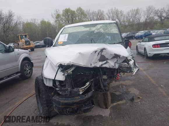 2003 Dodge 1500 ST z VIN 1D7HU18D83J601200, wystawiony jako IAAI lot #41941714 z przebiegiem Nie podano mil oraz . Historia ofert i sprzedaży dostępna na DreamBid. Obrazek 11.