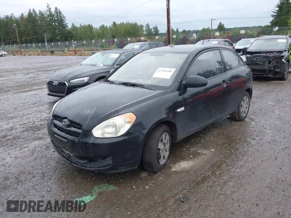 2007 Hyundai Accent GS с VIN KMHCM36C87U019740, выставлен на аукционе IAAI как лот 42998488 с пробегом 166 826 миль миль и . История ставок и продаж доступна на DreamBid. Изображение 2.