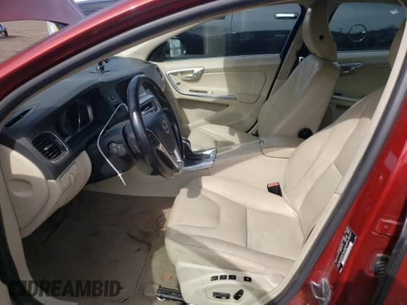 2015 Volvo S60 T5 Premier с VIN YV1612TB6F1306228, выставлен на аукционе Copart как лот 81889885 с пробегом 234 528 миль миль и Чистый • Clean title. История ставок и продаж доступна на DreamBid. Изображение 7.