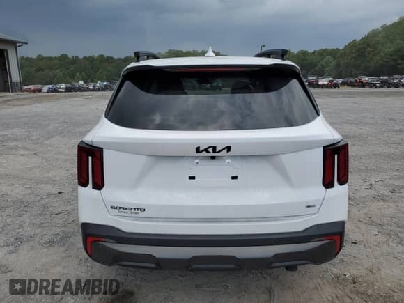 2025 Kia Sorento X-Line SX with VIN 5XYRKDJF4SG345864, listed as a Copart auction lot 71502705 with 3,292 mi miles and Salvage title. Bid and sale history available at DreamBid. Image 6.