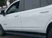 2024 Chevrolet Tahoe Z71 z VIN 1GNSKPKD6RR415433, wystawiony jako IAAI lot #42432671 z przebiegiem 6 633 mil mil oraz . Historia ofert i sprzedaży dostępna na DreamBid. Obrazek 15.
