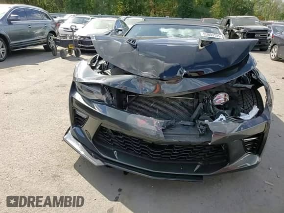 2017 Chevrolet Camaro 2SS z VIN 1G1FH3D78H0210328, wystawiony jako Copart lot #85659135 z przebiegiem 73 680 mil mil oraz Szkoda całkowita • Salvage title. Historia ofert i sprzedaży dostępna na DreamBid. Obrazek 13.
