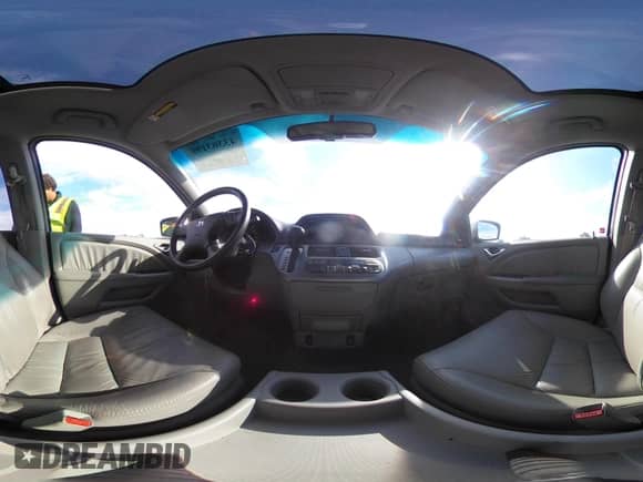2008 Honda Odyssey EX-L with VIN 5FNRL38628B104477, listed as a IAAI auction lot 43363199 with 220,595 mi miles and . Bid and sale history available at DreamBid. Image 18.