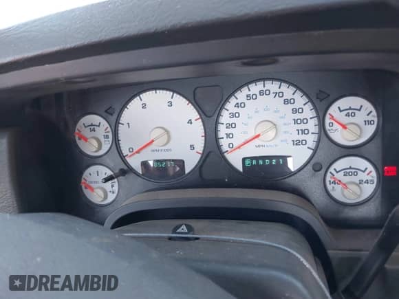 2005 Dodge 2500 SLT z VIN 3D7KS28C45G852180, wystawiony jako IAAI lot #41219255 z przebiegiem 185 217 mil mil oraz . Historia ofert i sprzedaży dostępna na DreamBid. Obrazek 7.