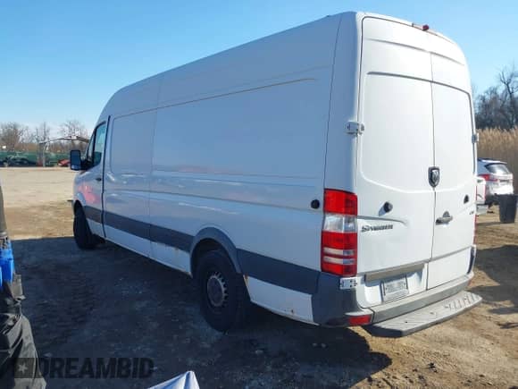 2008 Dodge Sprinter with VIN WD0PE845X85313101, listed as a IAAI auction lot 41646021 with 253,055 mi miles and . Bid and sale history available at DreamBid. Image 3.