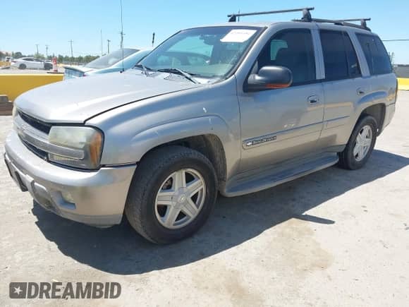 2003 Chevrolet TrailBlazer LT с VIN 1GNDS13S532409366, выставлен на аукционе IAAI как лот 42305482 с пробегом 201 260 миль миль и . История ставок и продаж доступна на DreamBid. Изображение 2.