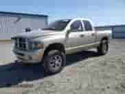 2004 Dodge 2500 SLT z VIN 3D7KU28C14G234615, wystawiony jako Copart lot #61453145 z przebiegiem 289 052 mil mil oraz Szkoda całkowita • Salvage title. Historia ofert i sprzedaży dostępna na DreamBid. Obrazek 1.