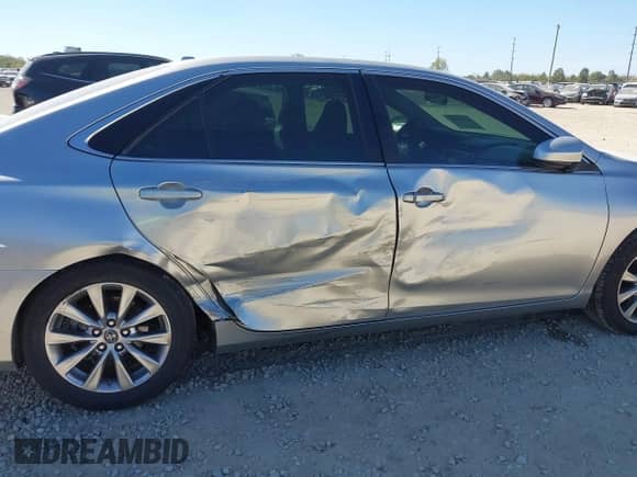 2015 Toyota Camry SE с VIN 4T1BF1FK9FU073774, выставлен на аукционе IAAI как лот 43405346 с пробегом 188 217 миль миль и . История ставок и продаж доступна на DreamBid. Изображение 6.
