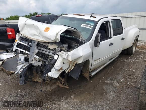 2011 Chevrolet Silverado 3500HD SRW LT with VIN 1GC4K0C80BF244616, listed as a Copart auction lot 63400065 with Not provided miles and Salvage title. Bid and sale history available at DreamBid. Image 1.