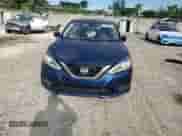 2017 Nissan Sentra SV z VIN 3N1AB7AP7HY267286, wystawiony jako Copart lot #83948775 z przebiegiem 84 677 mil mil oraz Szkoda całkowita • Salvage title. Historia ofert i sprzedaży dostępna na DreamBid. Obrazek 13.