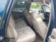 2006 Chevrolet Tahoe Z71 z VIN 1GNEK13Z76R158380, wystawiony jako IAAI lot #40930912 z przebiegiem 203 446 mil mil oraz . Historia ofert i sprzedaży dostępna na DreamBid. Obrazek 8.