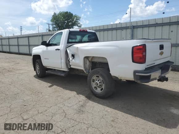 2017 Chevrolet Silverado 2500HD Work Truck z VIN 1GC0CUEG0HZ340891, wystawiony jako Copart lot #60320815 z przebiegiem 181 356 mil mil oraz Szkoda całkowita • Salvage title. Historia ofert i sprzedaży dostępna na DreamBid. Obrazek 2.